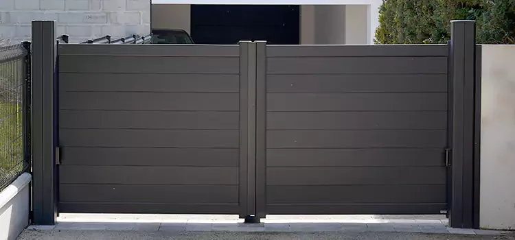 Common Residential Gate Issues We Resolve in Gurnee, IL
